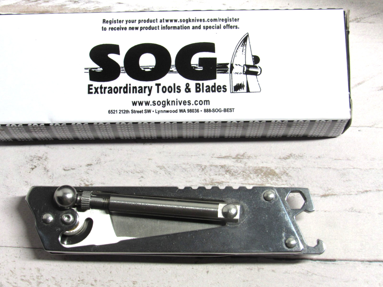 SOG INSTINCT Piston Activated Stainless Steel Folding Pocket Knife-RARE