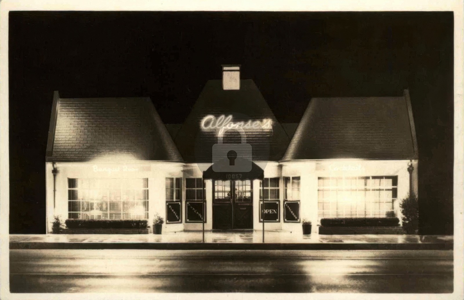 Toluca Lake or Hollywood CA Alfonse’s Restaurant c1940s RPPC Postcard COPY