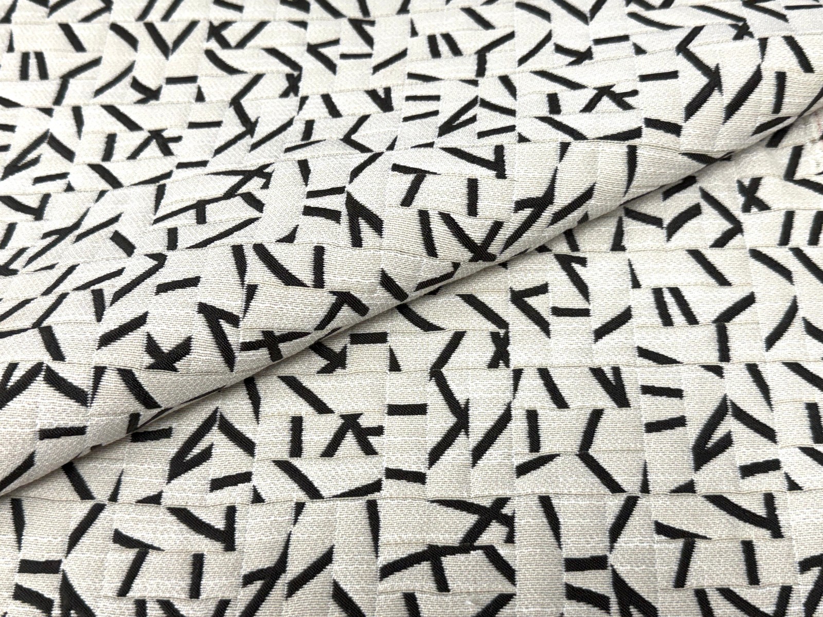16 yds Sina Pearson Clip Ivory Black Geometric Jacquard Upholstery Fabric
