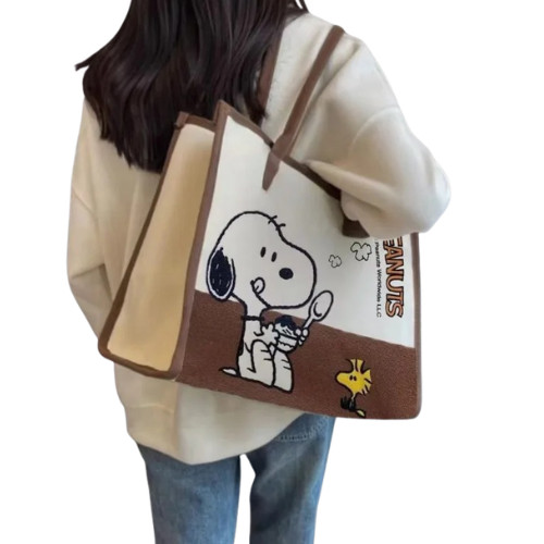 2025 New Starbucks Snoopy Tote Bag Shoulder Bag WHITE/BLACK Color-Free Shipping