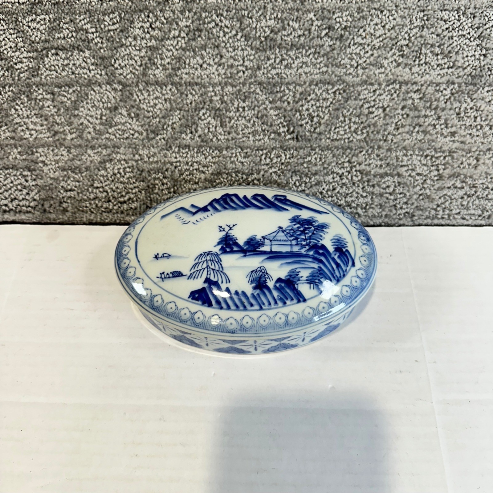 Vintage Blue White Oriental Landscape Decorative Trinket Box Oval Lid