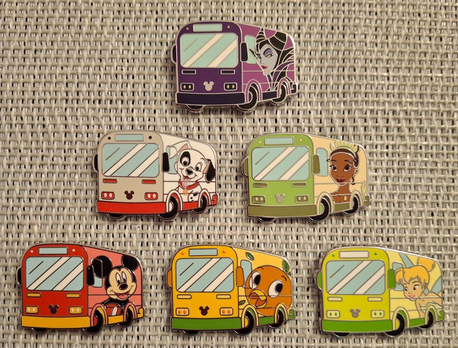 💥 2026 DISNEY BUSES 💥 Full Hidden Mickey 6 Pin A Set 💥 w/ MALEFICENT CHASER!