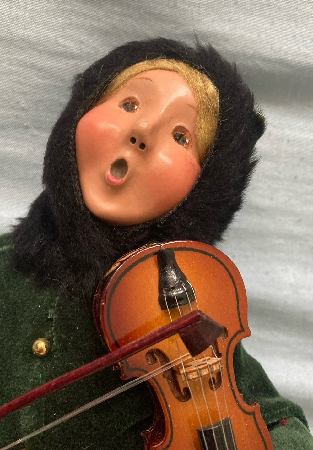 Byers Choice Girl With Musical Instrument *Free Shipping*