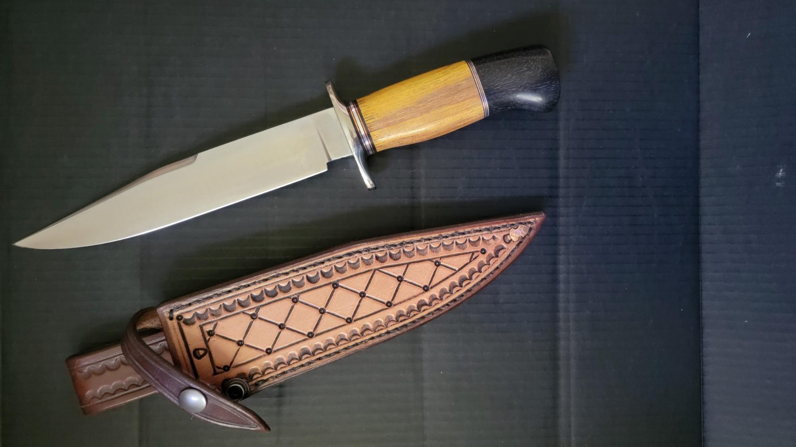 James Behring, Missoula, Montana, Bowie knife
