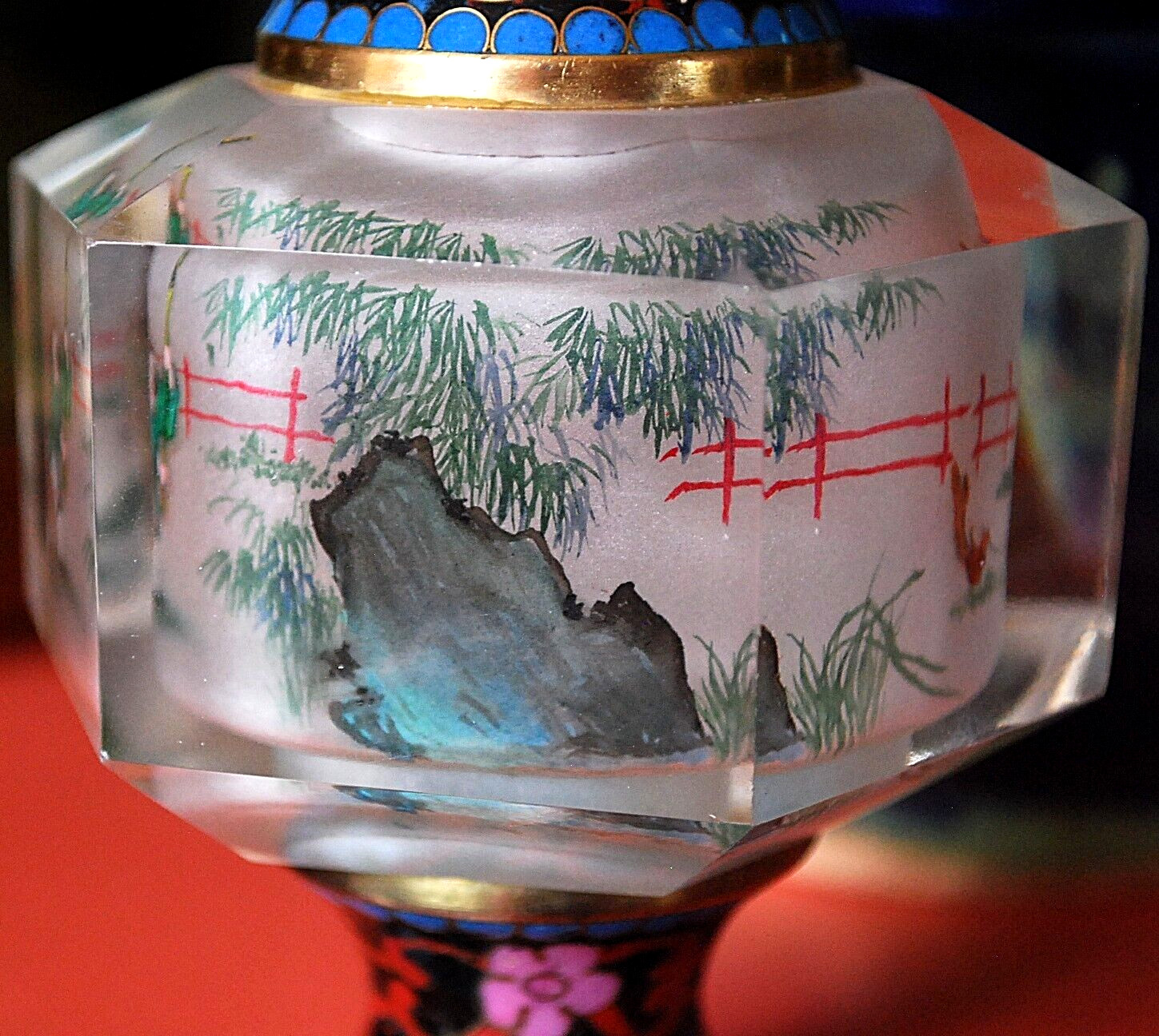 RARE Vtg Chinese REVERSE HAND PAINTED FIGURAL CRYSTAL VASE w Cloisonne Metal