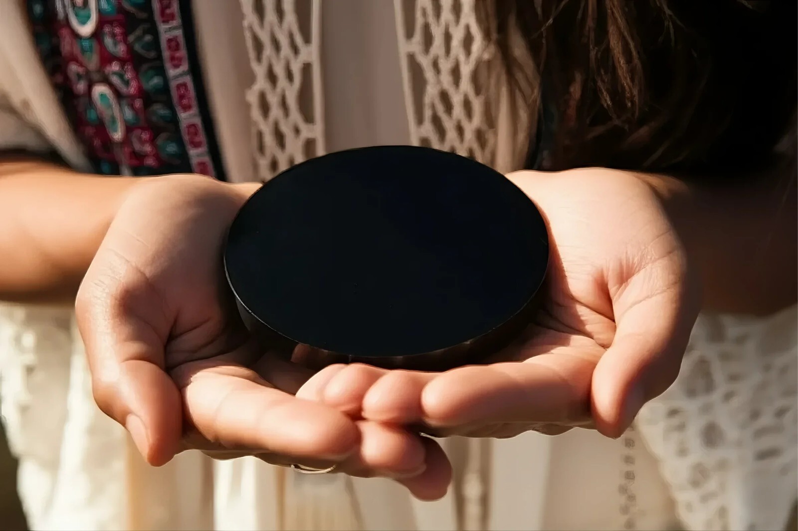 Genuine Obsidian Mirror Black Crystal Scrying Plate Home Decoration with Stand