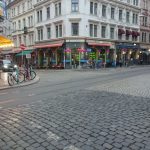 Auf dem Foto sieht man die Ecke Louisenstraße / Rothenburger Straße. Umgangssprachlich auch Assieck genannt.